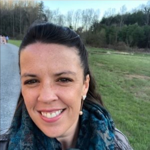 Meet your Posher, Sarah - Picture 7 of 9